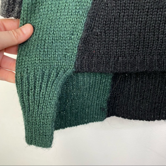 Mango Colorblock V-Neck Wool Blend Sweater High Low Drop Sleeve Gray Green Black - Picture 9 of 15